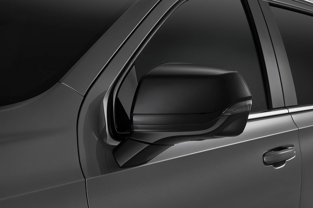 Cubierta de esepejo en color negro para Chevrolet Tahoe 2024
