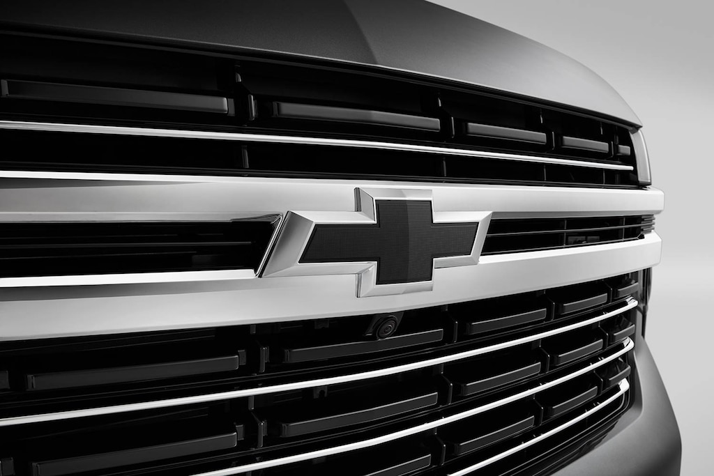 Emblema en color negro para Chevrolet Tahoe 2024